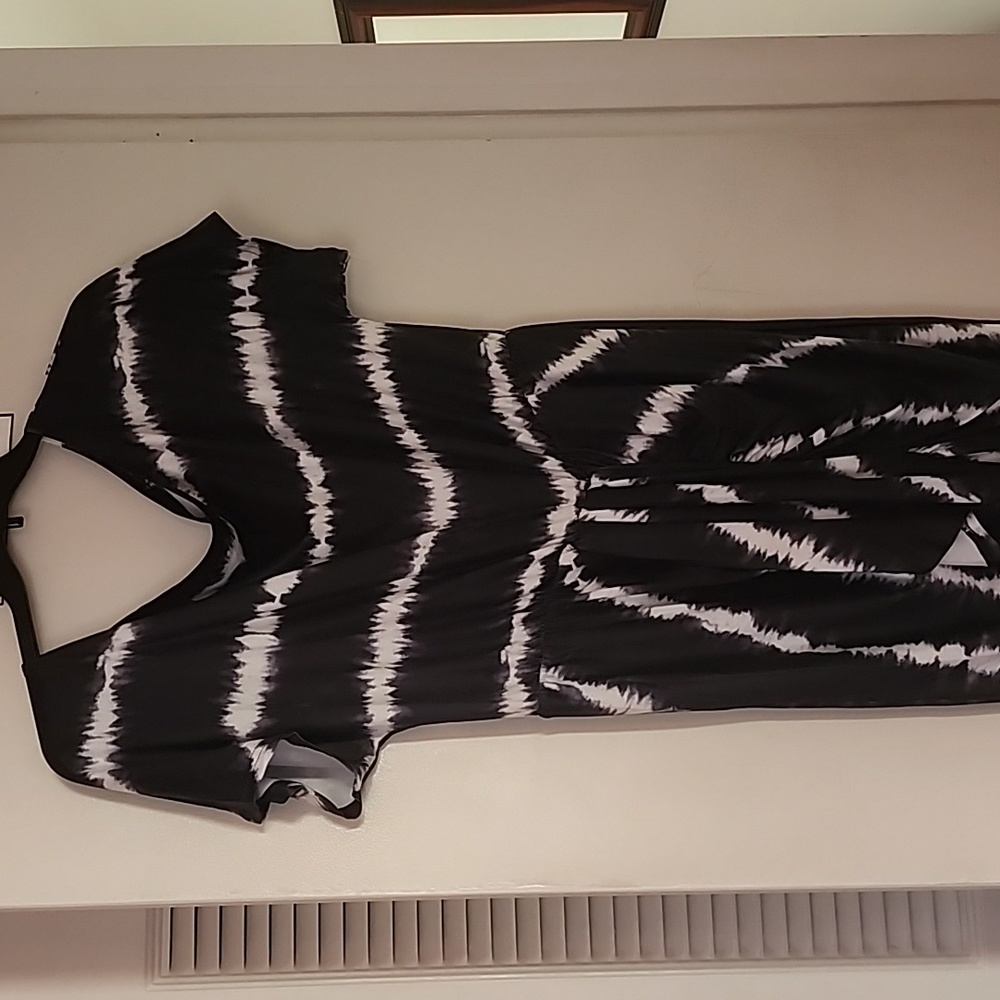 Brand new Navy blue and white tie dye scoop neck dress